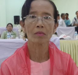 ဒေါ်ခင်မျိုးမြင့်