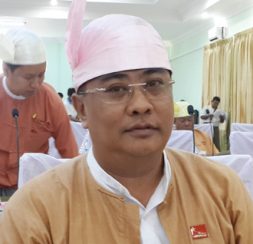 ဦးမင်းထင်အောင်ဟန်