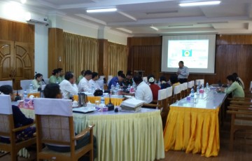 လွှတ်တော်ကော်မတီအစည်းအဝေး ကျင်းပပြုလုပ်ခြင်း