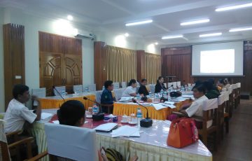 မွန်ပြည်နယ်လွှတ်တော်ဥပဒေပြုရေးဆိုင်ရာကော်မတီအစည်းအဝေးကျင်းပပြုလုပ်ခြင်း