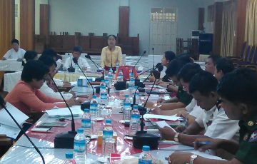 မွန်ပြည်နယ်လွှတ်တော်လုပ်ငန်းညှိနှိုင်းအစည်းအဝေးကျင်းပခြင်း