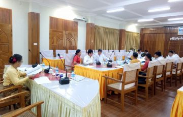မွန်ပြည်နယ်လွှတ်တော်ဥပဒေပြုရေးဆိုင်ရာကော်မတီအစည်းအဝေးကျင်းပပြုလုပ်ခြင်း