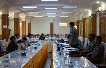 မွန်ပြည်နယ်လွှတ်တော်ဥပဒေပြုရေးဆိုင်ရာကော်မတီအစည်းအဝေးကျင်းပပြုလုပ်ခြင်း