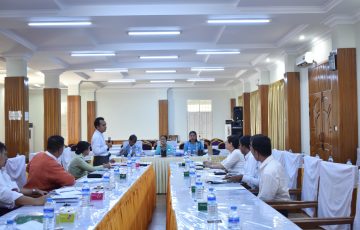 မွန်ပြည်နယ်လွှတ်တော် ဥပဒေပြုရေးဆိုင်ရာကော်မတီအစည်းအဝေးကျင်းပပြုလုပ်ခြင်း