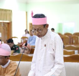 ဒေါက်တာမင်းကြည်ဝင်း(ခ)နိုင်ကြည်ဝင်း