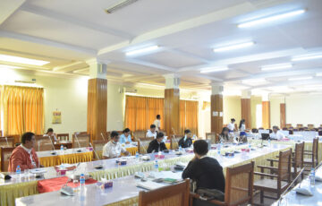 မွန်ပြည်နယ်လွှတ်တော်ဥပဒေပြုရေးဆိုင်ရာကော်မတီအစည်းအဝေးကျင်းပပြုလုပ်ခြင်း