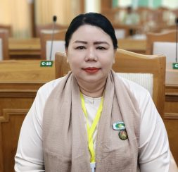 ဒေါ်လေးမိုးသူ
