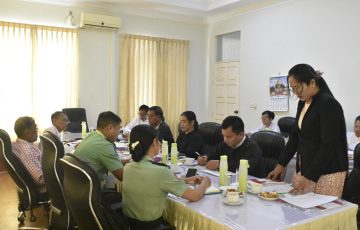 မွန်ပြည်နယ်လွှတ်တော် ဥပဒေပြုရေးဆိုင်ရာကော်မတီအစည်းအဝေးကျင်းပပြုလုပ်ခြင်း