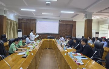 မွန်ပြည်နယ်လွှတ်တော် ဥပဒေပြုရေးဆိုင်ရာကော်မတီအစည်းအဝေးကျင်းပပြုလုပ်ခြင်း